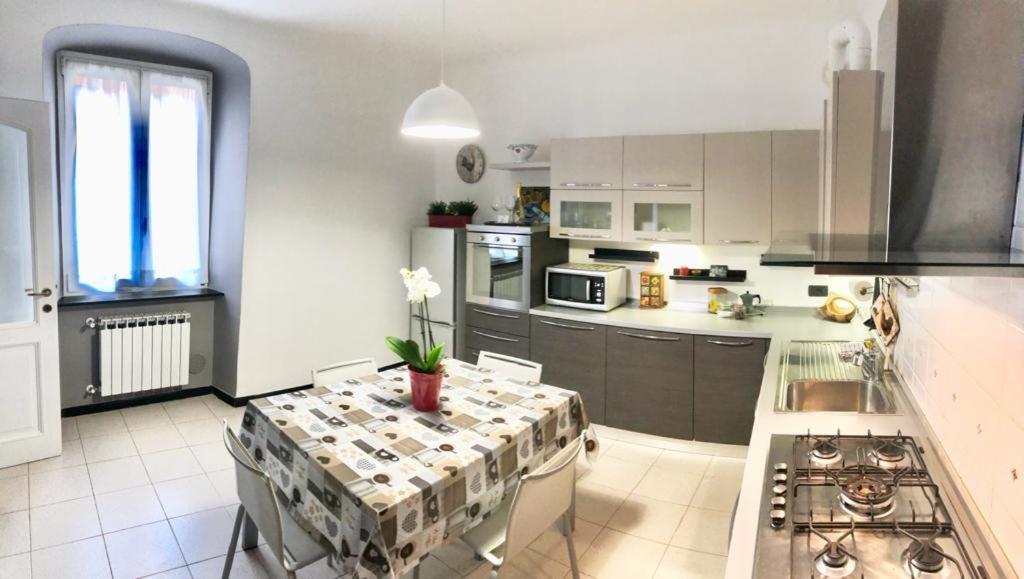 Principe Station & Castelletto-Flatx4-Optional Parking Appartement Genua Buitenkant foto
