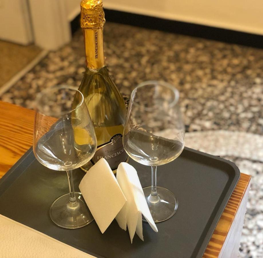 Principe Station & Castelletto-Flatx4-Optional Parking Appartement Genua Buitenkant foto